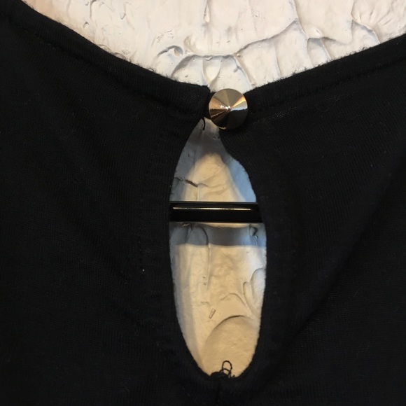 Small Blue Worthington Blouse with Ruffle - Picture 6 of 7